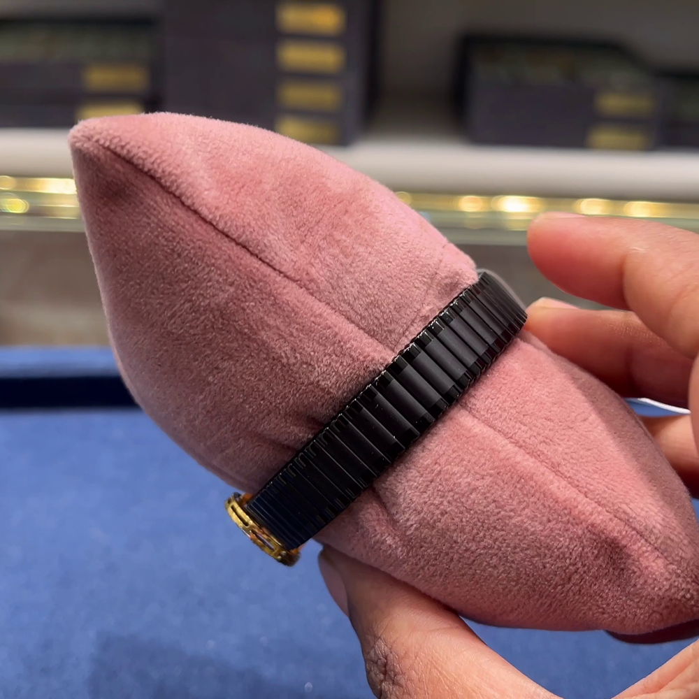 Anu Jewellers 2.5gms Bracelets 22K Yellow Gold