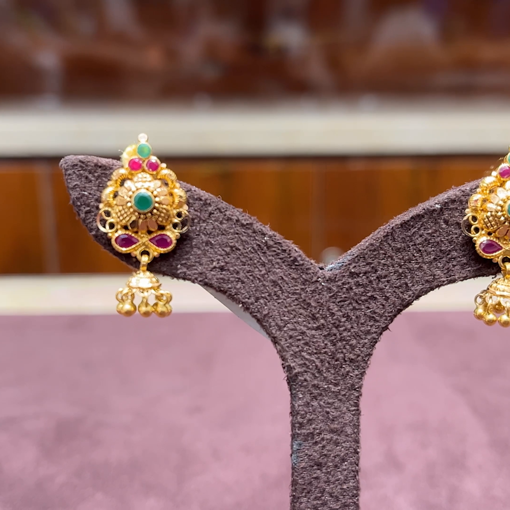 MUKUNDA JEWELLERS 4.24gms EARRINGS 22K Yellow Gold