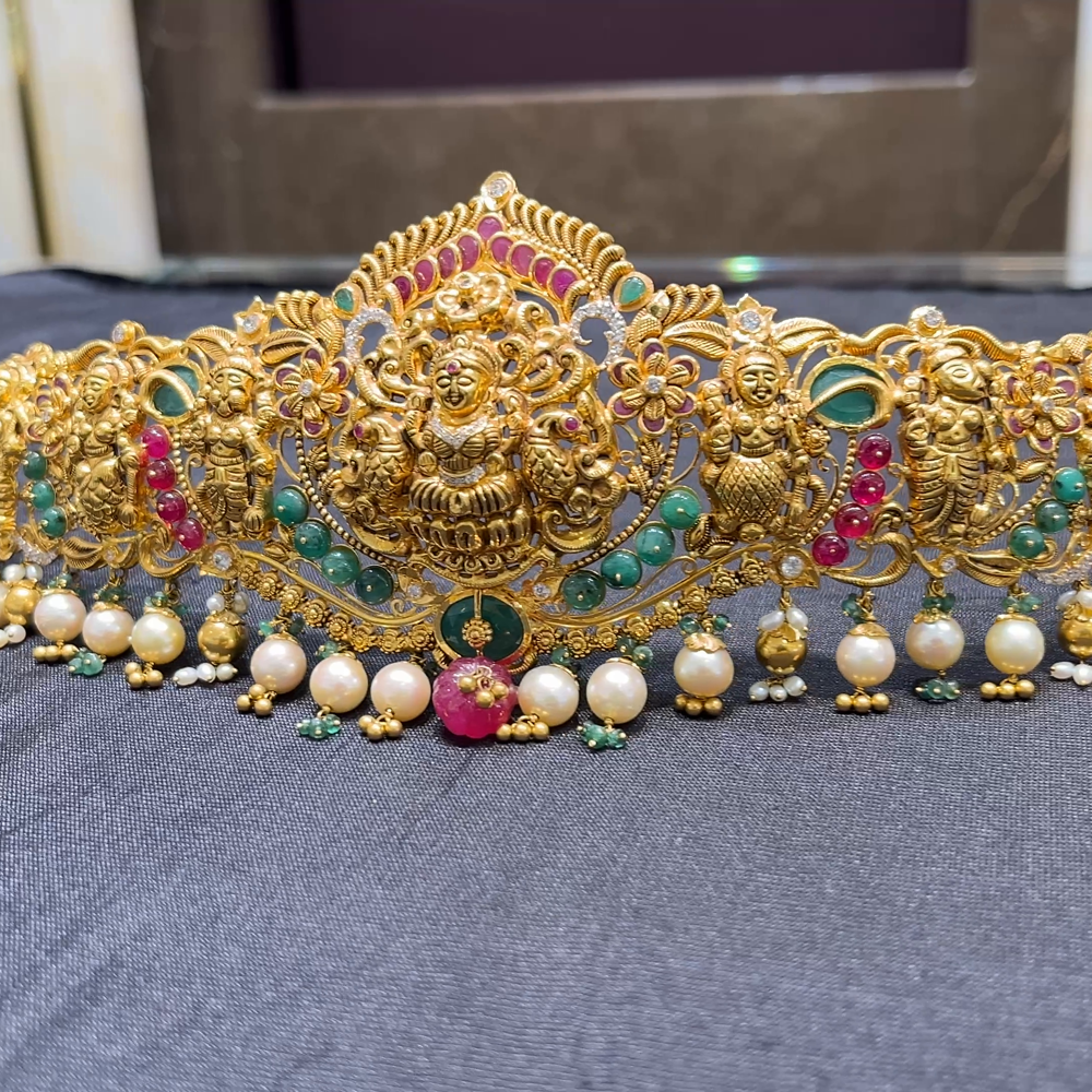 CMR 119.615gms VADDANAM 22K Nakshi