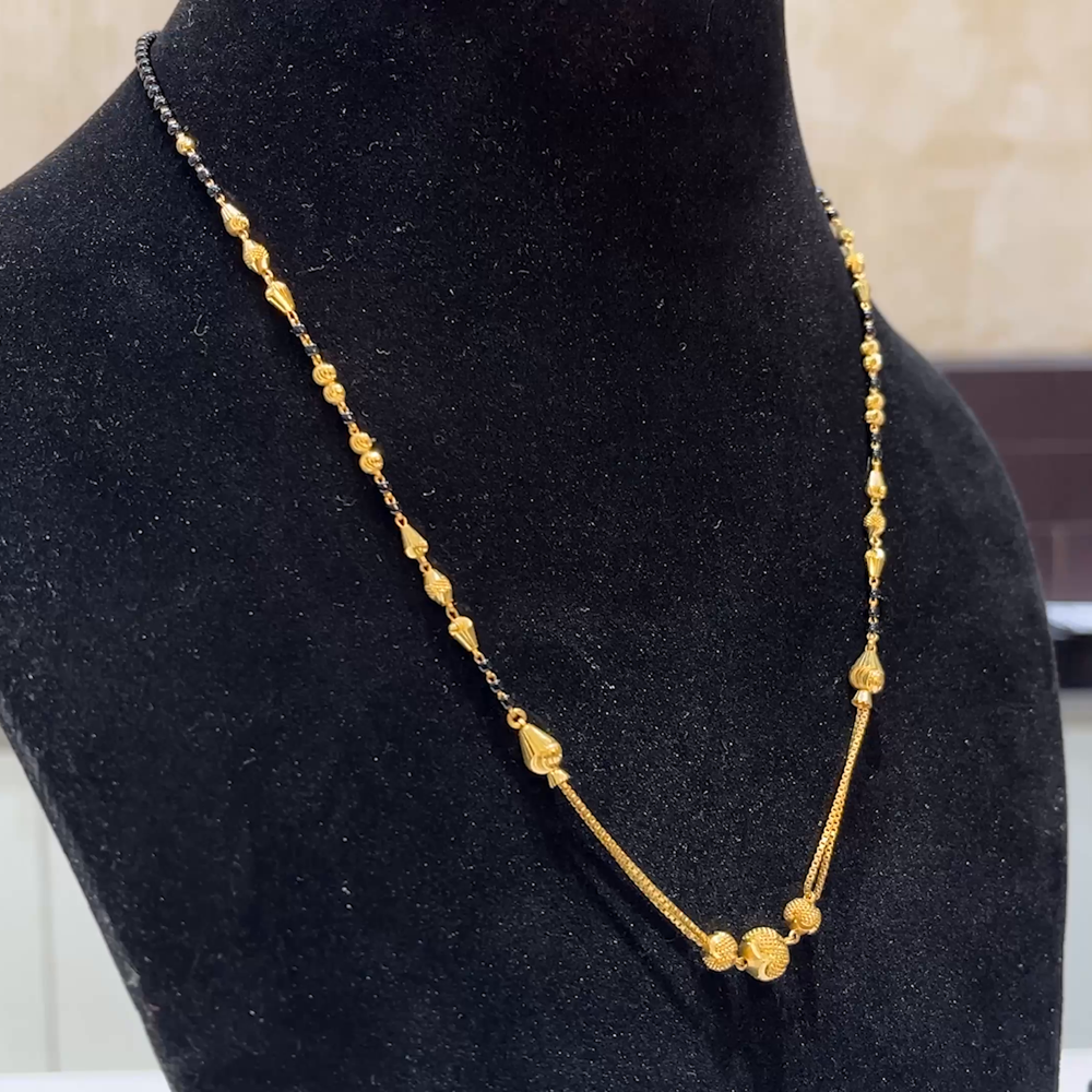 MUKUNDA JEWELLERS 9.33gms SHORT BLACK BEADS 22K Yellow Gold