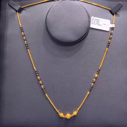 SOUTH INDIA 8.007gms SHORT BLACK BEADS 22K Yellow Gold