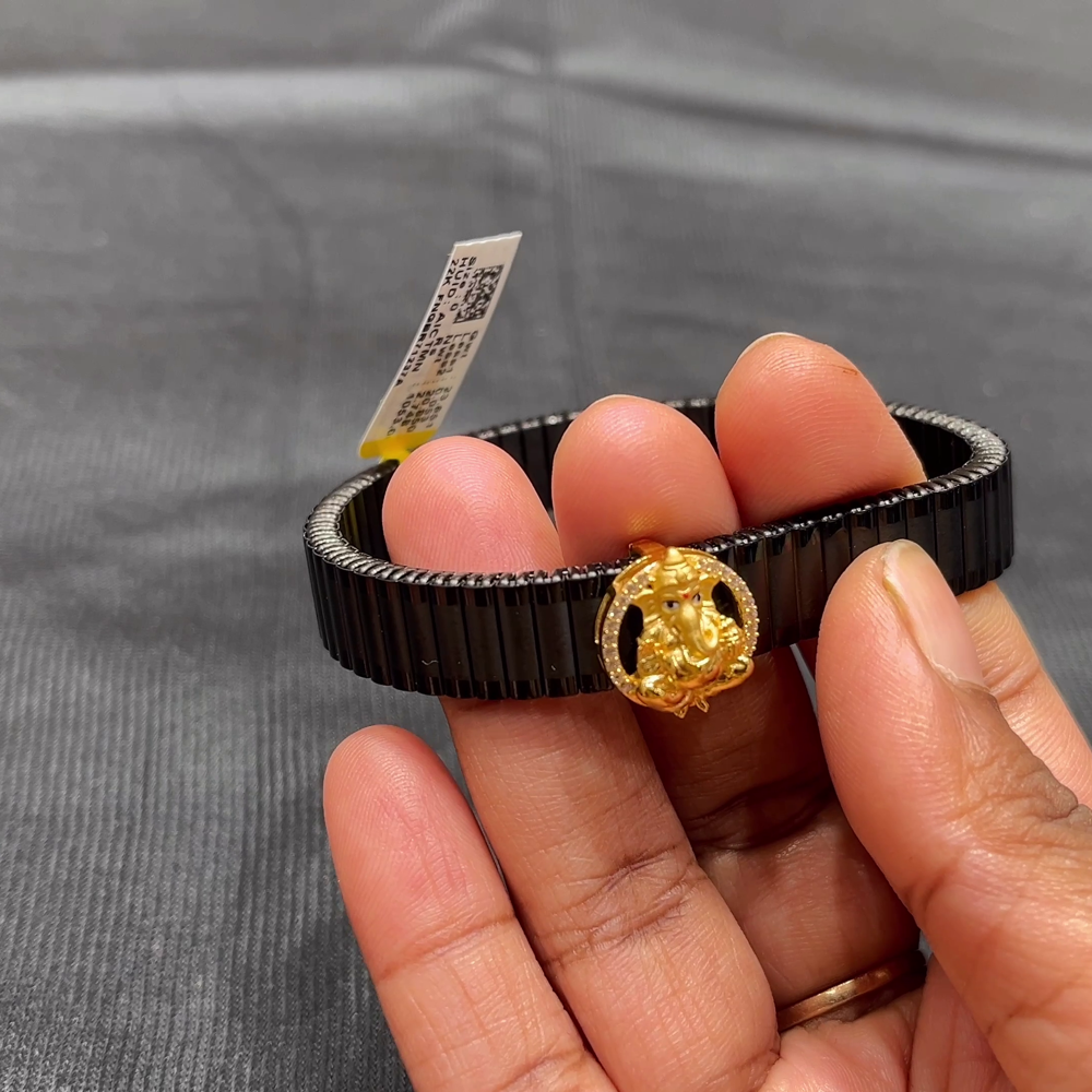 Anu Jewellers 2.748gms Bracelets 22K Yellow Gold