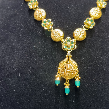 SOUTH INDIA 9.367gms NECKLACE 22K Yellow Gold