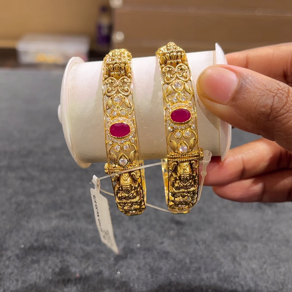 CHANDANA Brothers 33.675gms BANGLES 22K Yellow Gold