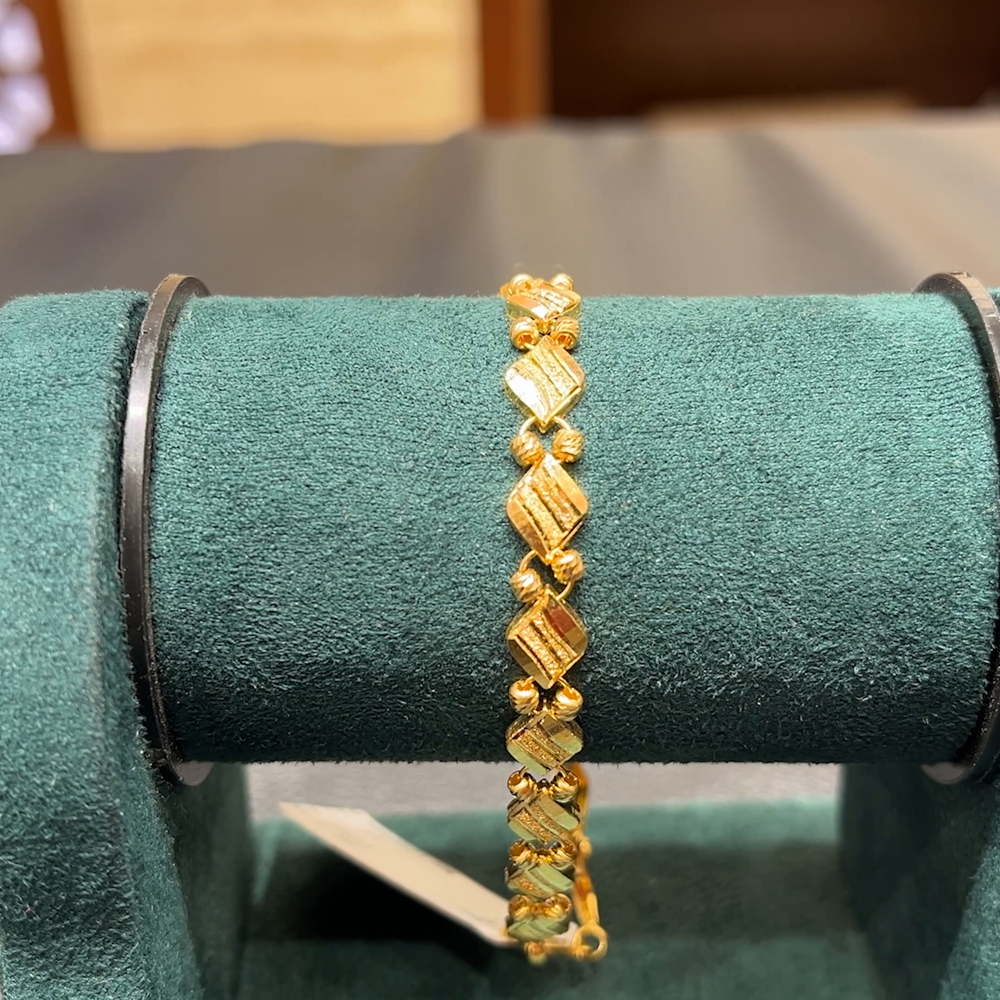 Chennai Shopping Mall 5.91gms Bracelets 22K Yellow Gold