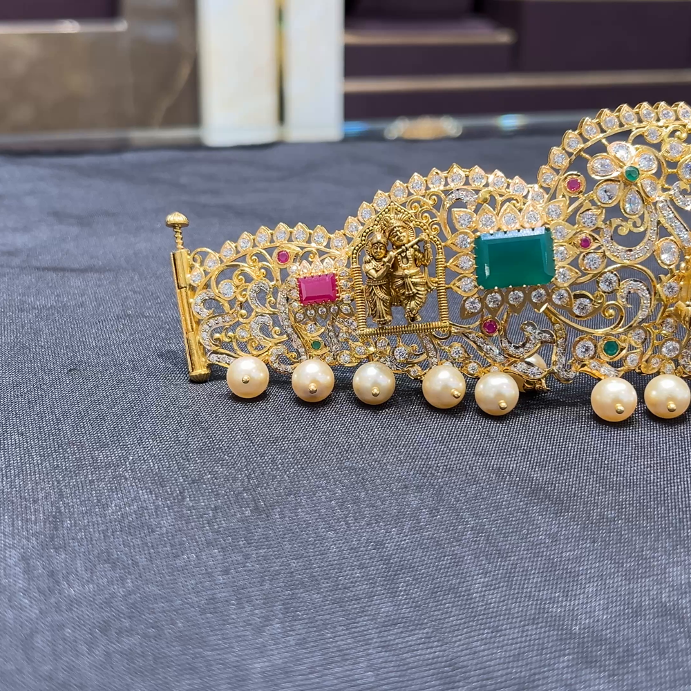 CMR 137.951gms VADDANAM 22K Nakshi