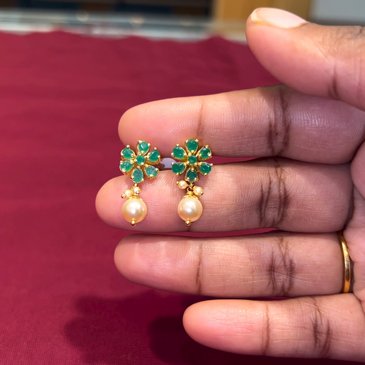 Anu Jewellers 3.67gms EARRINGS 22K Yellow Gold