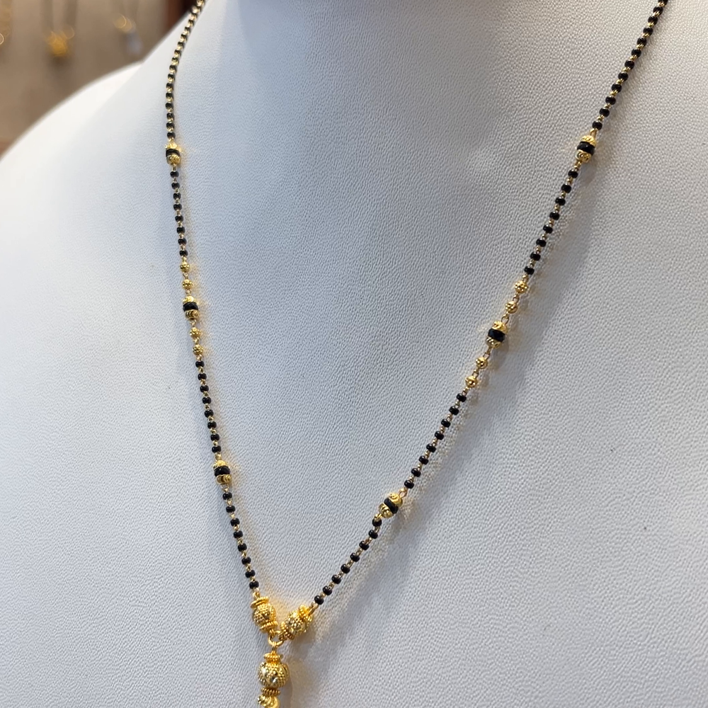 CMR 5.33gms SHORT BLACK BEADS 22K Nakshi