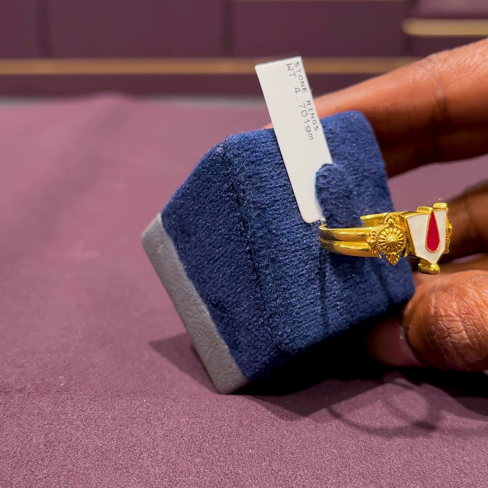 CMR 4.701gms Ring 22K Yellow Gold