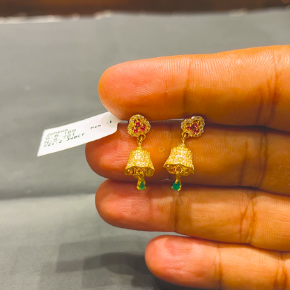 SOUTH INDIA 5.701gms EARRINGS 22K Yellow Gold