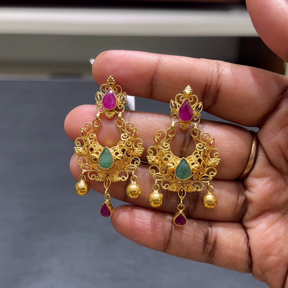 [make to order] 9.076gms EARRINGS 22K