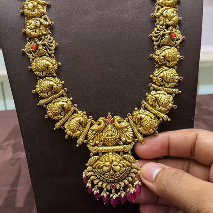 SwarnaKanchi 51.712gms HARAMS 22K Yellow Gold