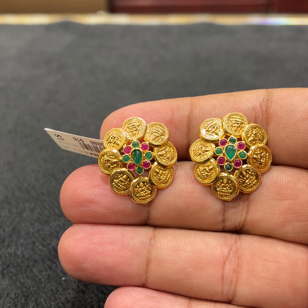 CHANDANA Brothers 4.73gms EARRINGS 22K Yellow Gold