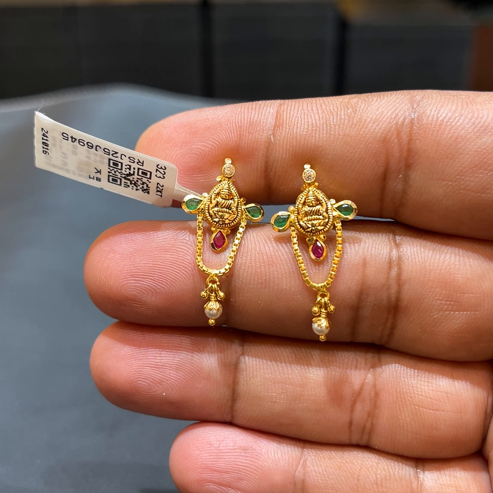 SOUTH INDIA 2.757gms EARRINGS 22K Yellow Gold