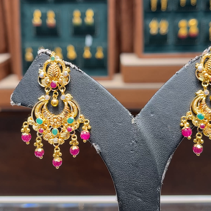 CMR 8.986gms EARRINGS 22K Yellow Gold