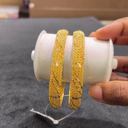 CHANDANA Brothers 28.9gms BANGLES 22K Yellow Gold