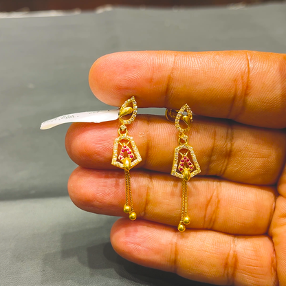 SOUTH INDIA 3.689gms EARRINGS 22K Yellow Gold