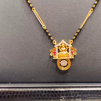 SOUTH INDIA 7.296gms SHORT BLACK BEADS 22K Yellow Gold