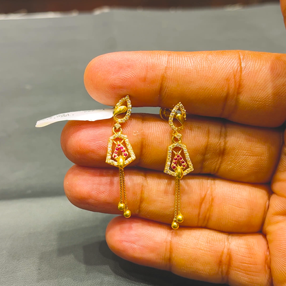 SOUTH INDIA 3.689gms EARRINGS 22K Yellow Gold