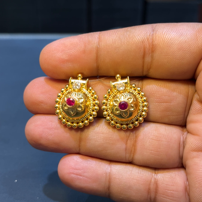 SOUTH INDIA 3.248gms Pendent 22K Yellow Gold