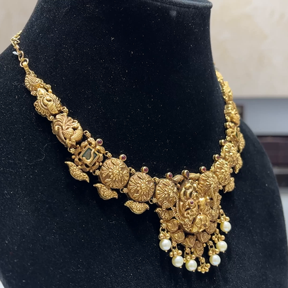 MUKUNDA JEWELLERS 20.72gms NECKLACE 22K Yellow Gold