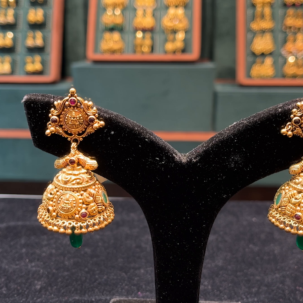 CMR 23.965gms EARRINGS 22K Nakshi