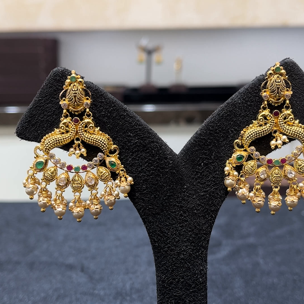 MUKUNDA JEWELLERS 13.15gms EARRINGS 22K Yellow Gold