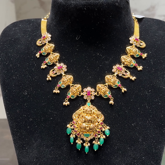 MUKUNDA JEWELLERS 25.122gms NECKLACE 22K Yellow Gold