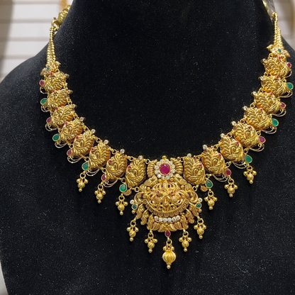 SOUTH INDIA 24.4gms NECKLACE 22K Yellow Gold