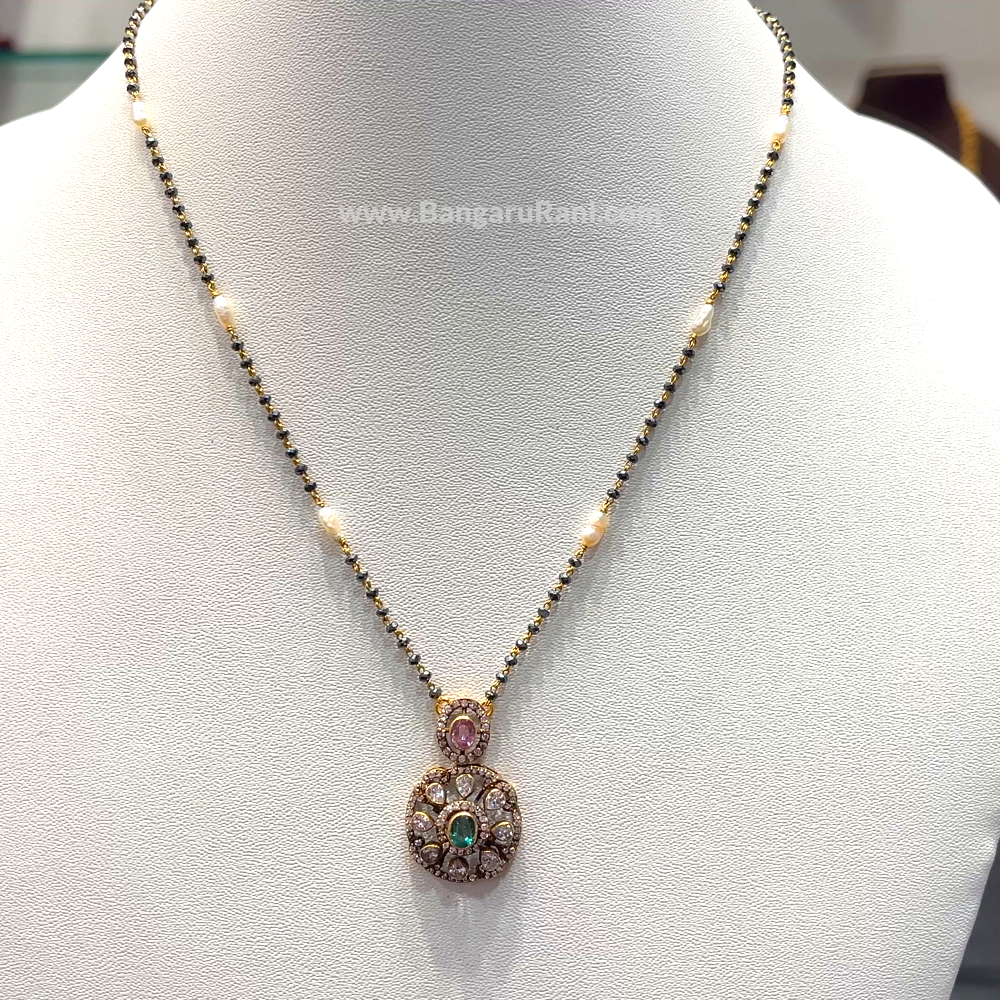 SRI RAM 5.448gms SHORT BLACK BEADS 22K Yellow Gold