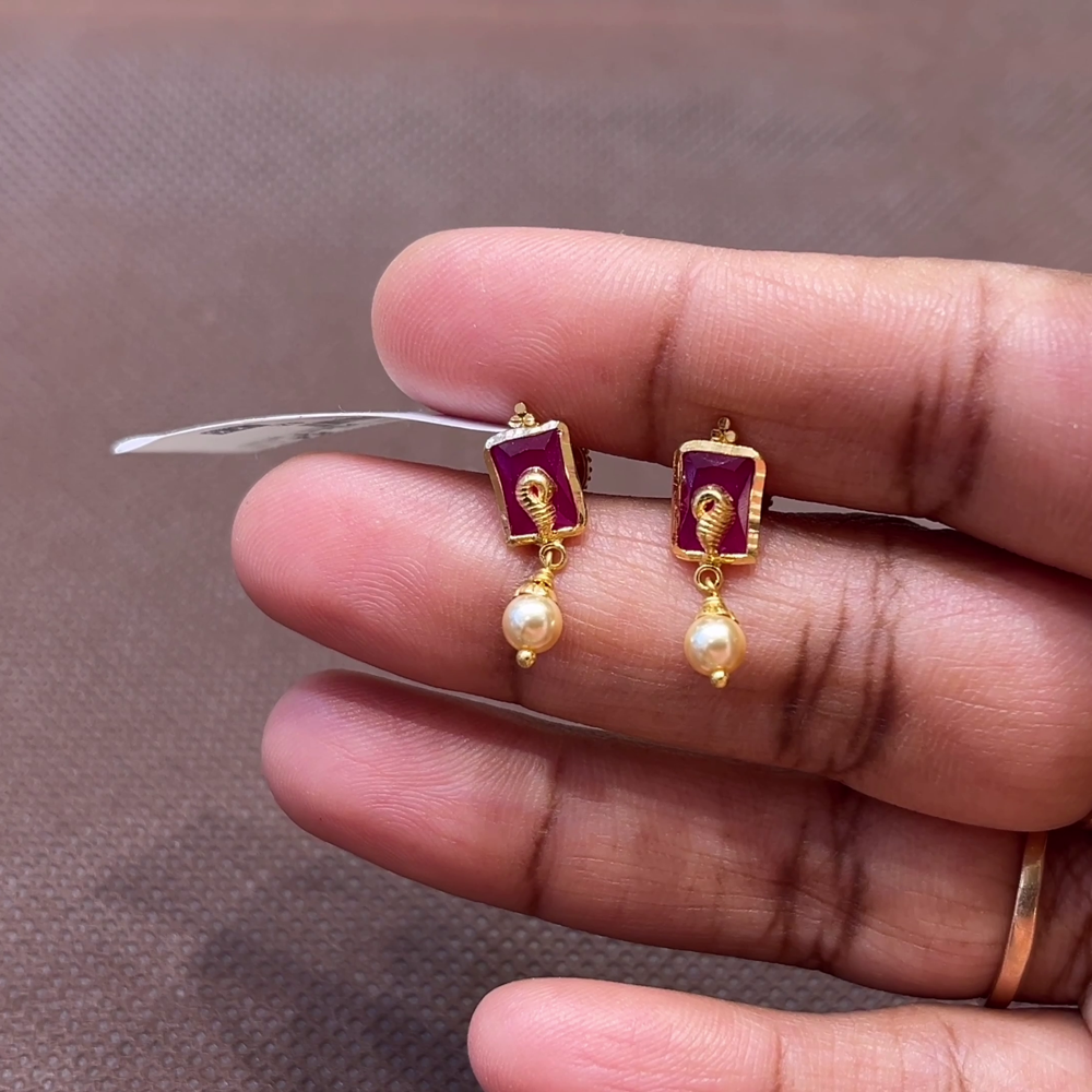 [make to order] 1.805gms EARRINGS 22K