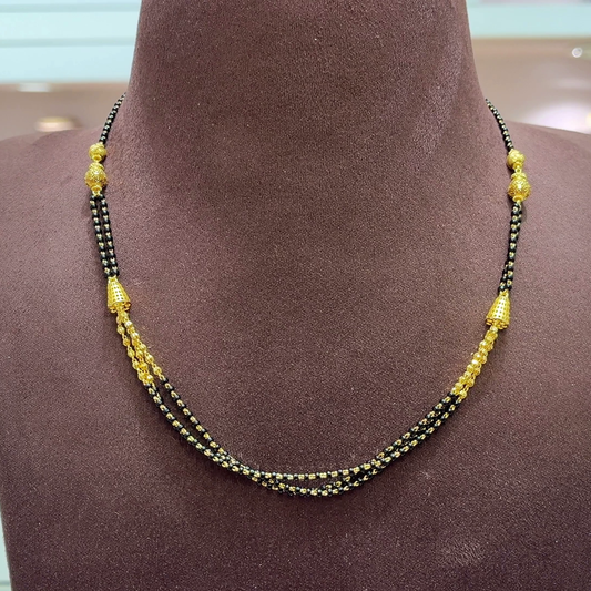 SwarnaKanchi 8.842gms SHORT BLACK BEADS 22K Yellow Gold