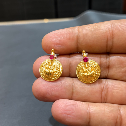 SOUTH INDIA 1.874gms Pendent 22K Yellow Gold