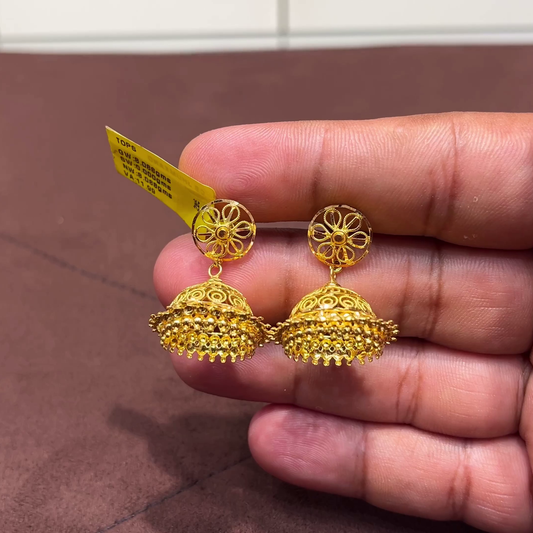 SwarnaKanchi 8.088gms EARRINGS 22K Yellow Gold