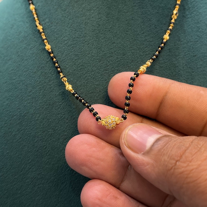 Kriya Jewellers 6.19gms SHORT BLACK BEADS 22K Yellow Gold