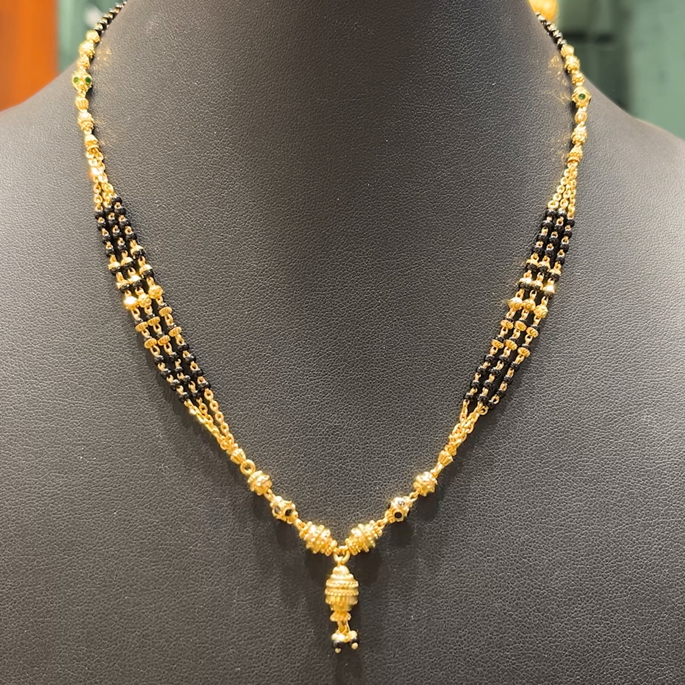 Chennai Shopping Mall 10.478gms SHORT BLACK BEADS 22K Yellow Gold