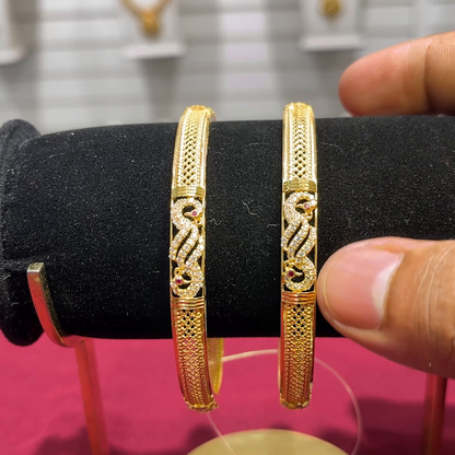 SOUTH INDIA 26.002gms BANGLES 22K Yellow Gold