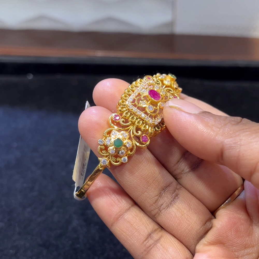 SRI RAM 13.29gms BANGLES 22K Yellow Gold