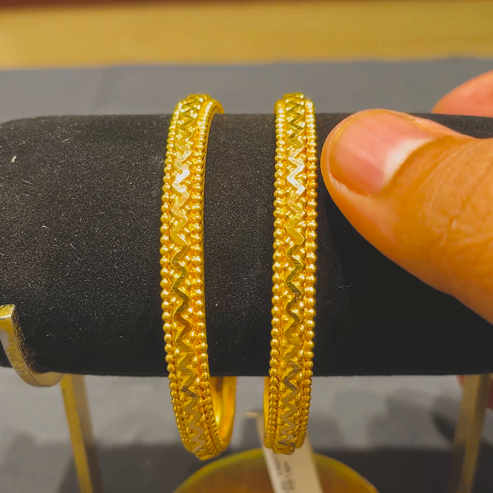 CMR 24.481gms BANGLES 22K Yellow Gold