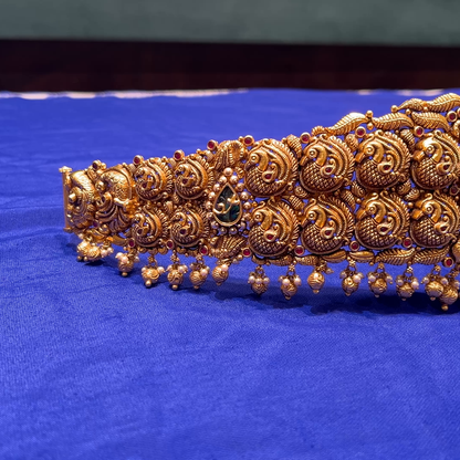 CMR 113.2gms VADDANAM 22K Nakshi