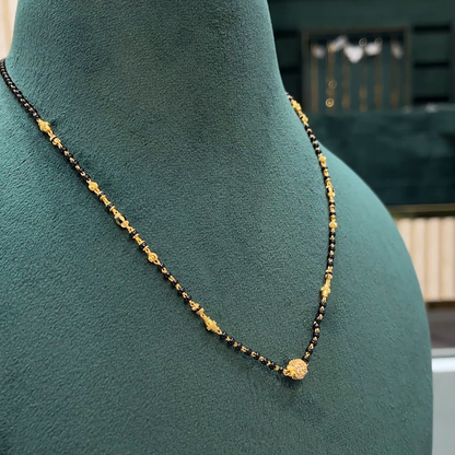 Kriya Jewellers 6.19gms SHORT BLACK BEADS 22K Yellow Gold