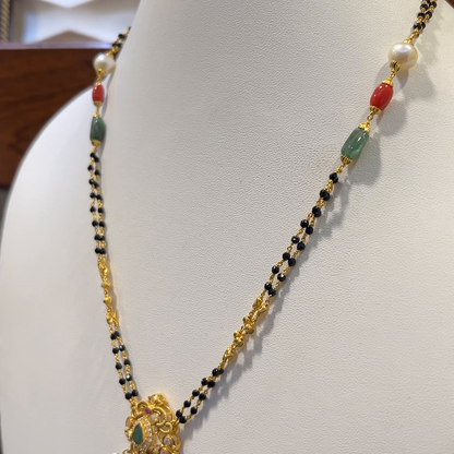 SRI RAM 11.574gms SHORT BLACK BEADS 22K Nakshi