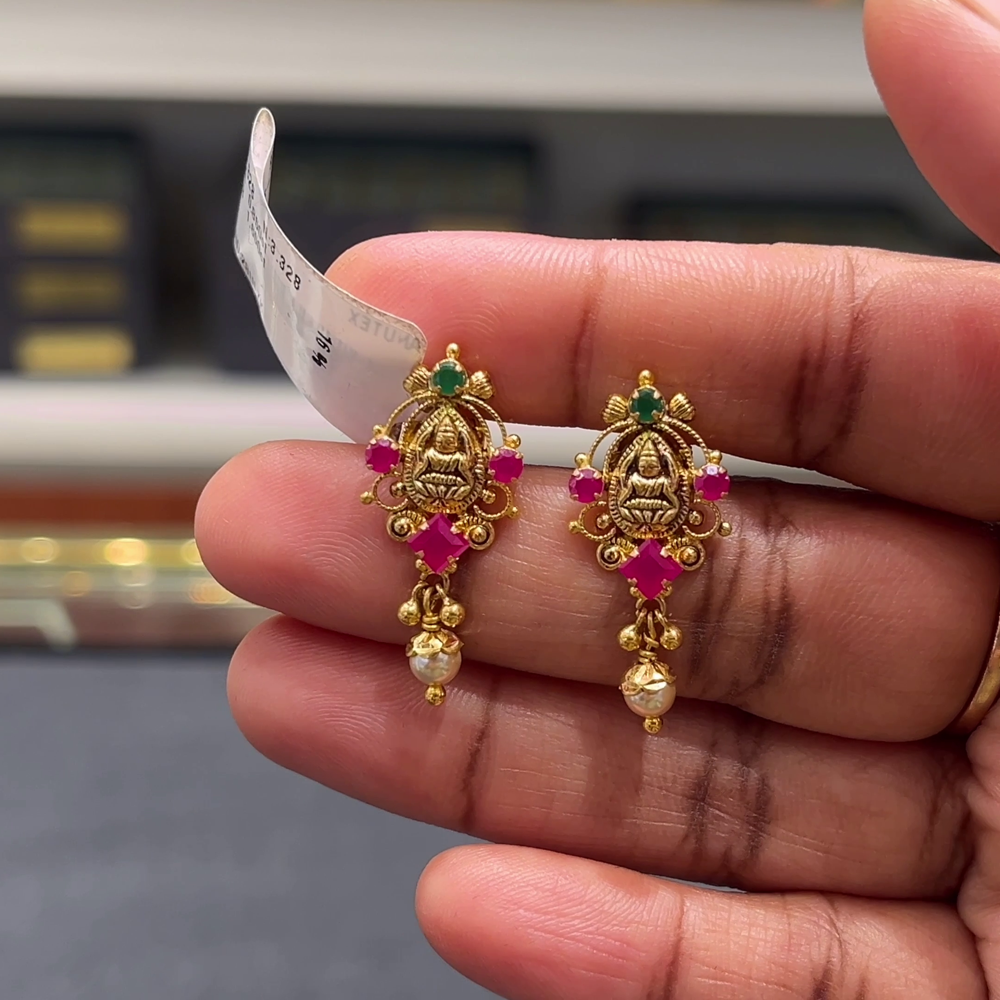 [make to order] 3.328gms EARRINGS 22K