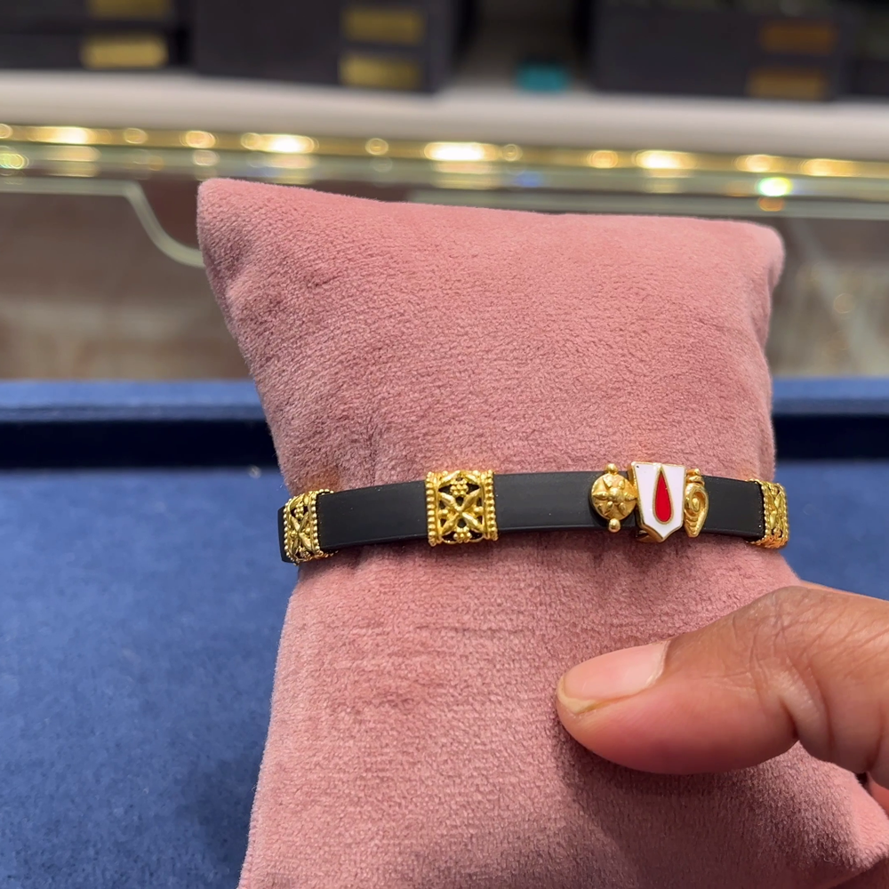 Anu Jewellers 5.7gms Bracelets 22K Yellow Gold