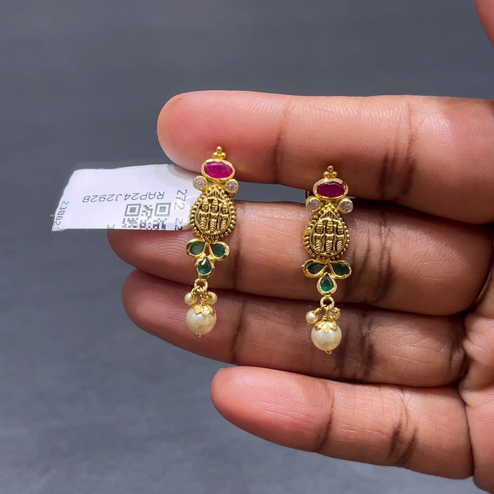 [make to order] 2.407gms EARRINGS 22K