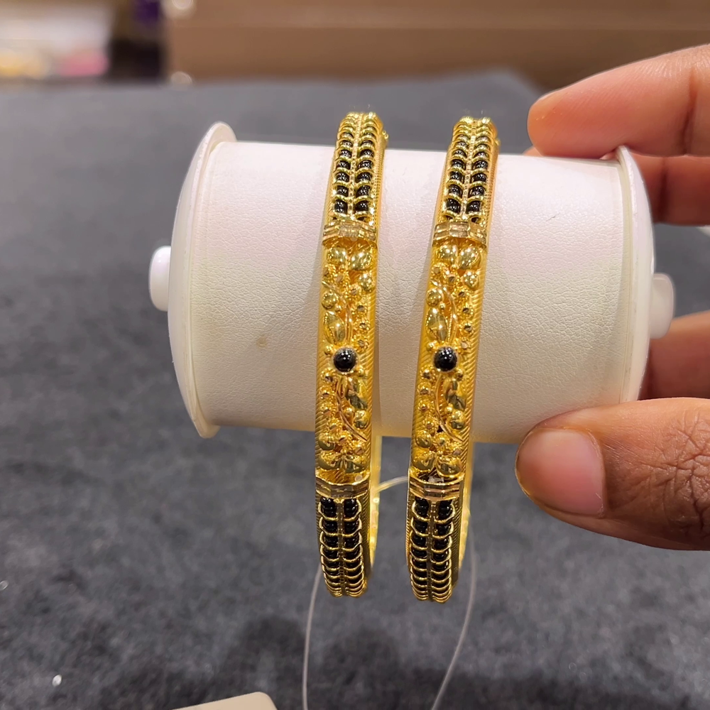 CHANDANA Brothers 31.16gms BANGLES 22K Yellow Gold