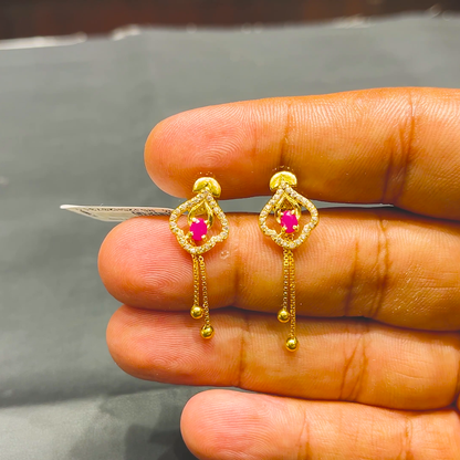 SOUTH INDIA 3.87gms EARRINGS 22K Yellow Gold