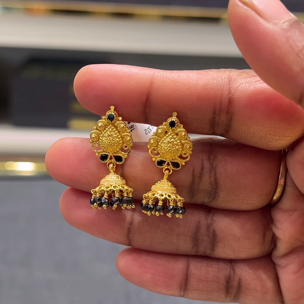 [make to order] 4.532gms EARRINGS 22K