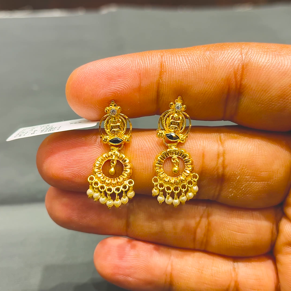 SOUTH INDIA 3.149gms EARRINGS 22K Yellow Gold