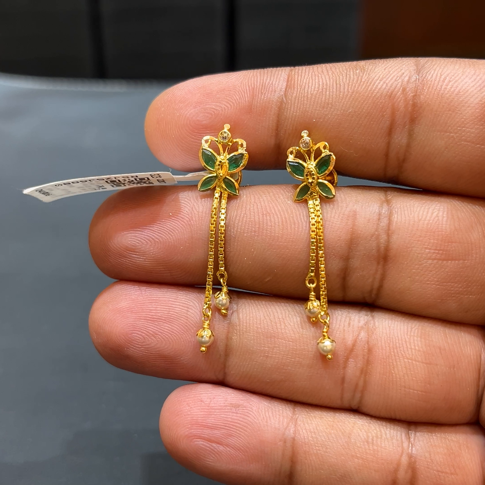 SOUTH INDIA 2.953gms EARRINGS 22K Yellow Gold